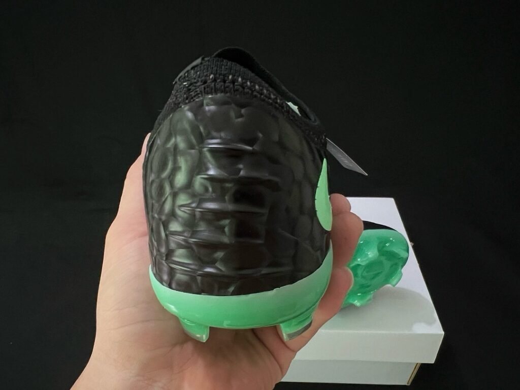 Nike Phantom GX Elite Low Cut FG