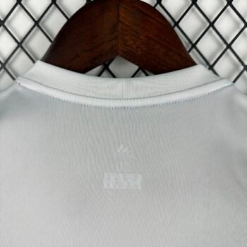 Real Madrid 1718 Home Long Sleeve Retro Jersey - Image 4