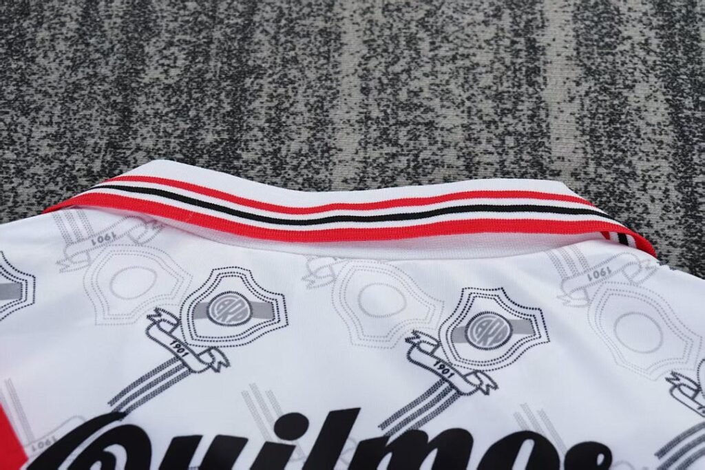 River Plate 1996/97 Kids Home Kit