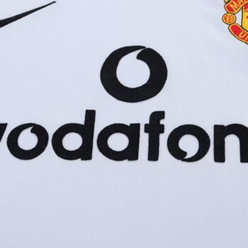 Manchester United 2002/03 Kids Away Kit - Image 5