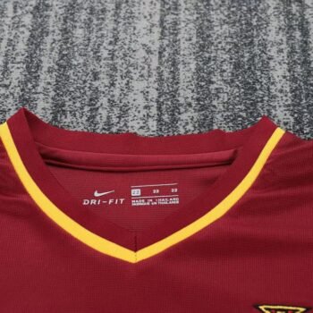 Portugal 2000 Kids Home Kit - Image 4