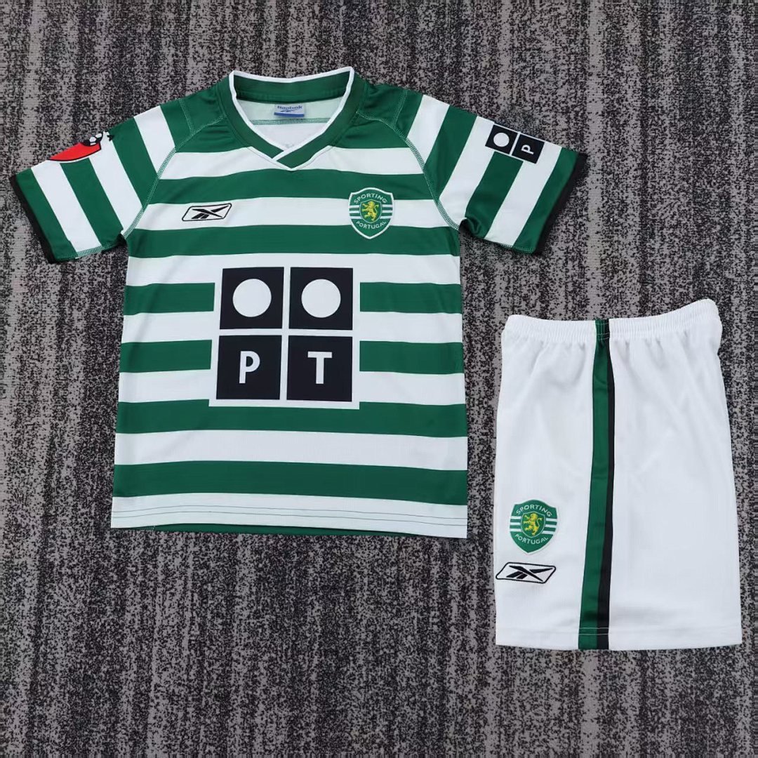 2003/04 Kids Home Kit - Image 1