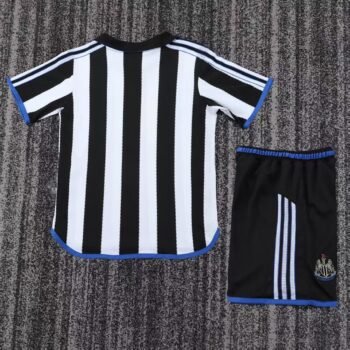 Newcastle United 1999/00 Kids Home Kit - Image 3