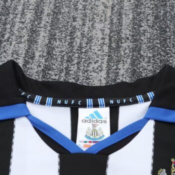 Newcastle United 1999/00 Kids Home Kit - Image 4