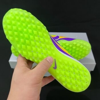 Nike Mercurial Vapor Elite Cleats - Image 4