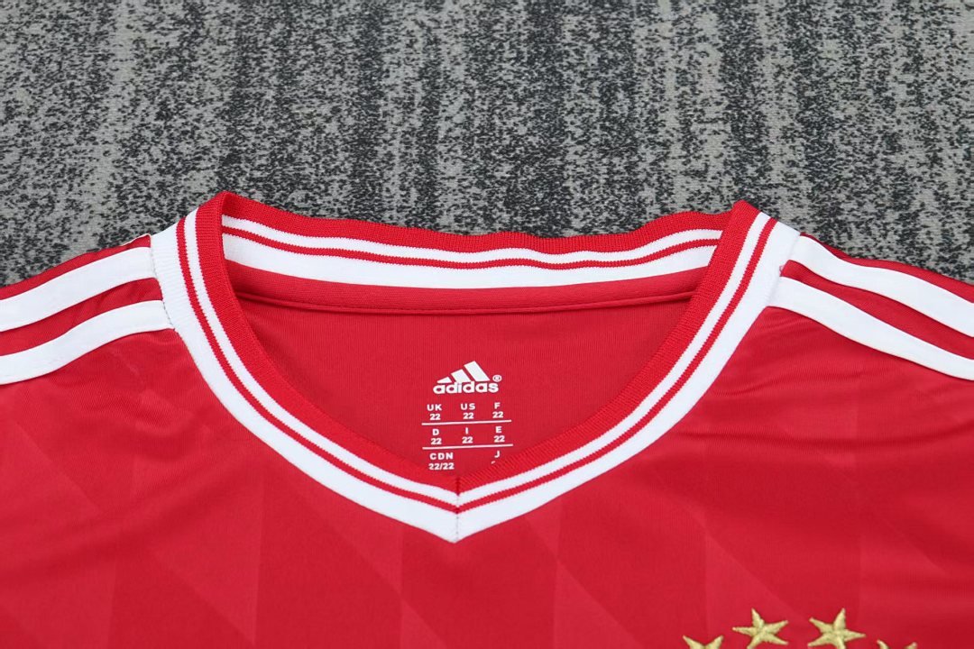 Bayern Munich 2013/14 Kids Home Kit - Image 4