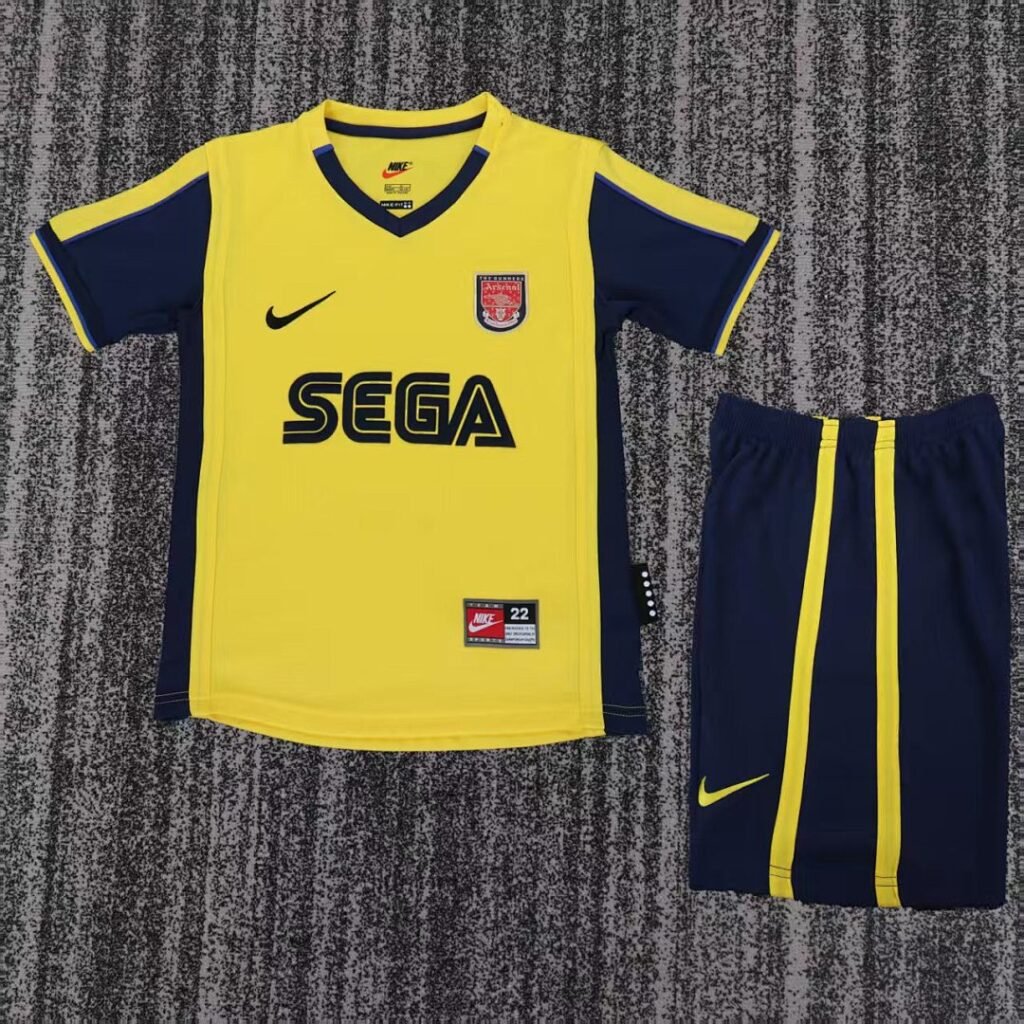 Arsenal 2000/01 Kids Away Kit