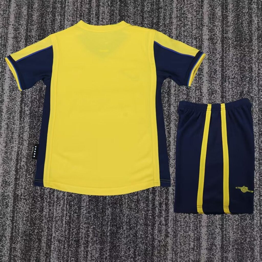 Arsenal 2000/01 Kids Away Kit