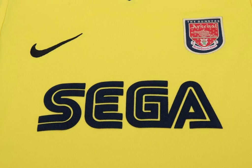 Arsenal 2000/01 Kids Away Kit