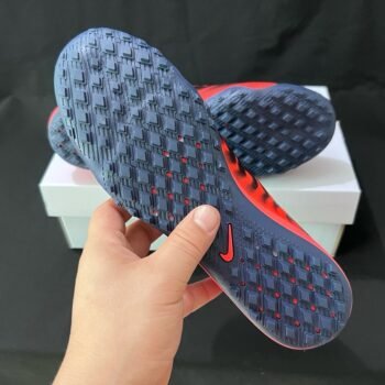 Nike Mercurial Vapor Elite Cleats - Image 2