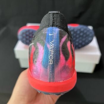 Nike Mercurial Vapor Elite Cleats - Image 4