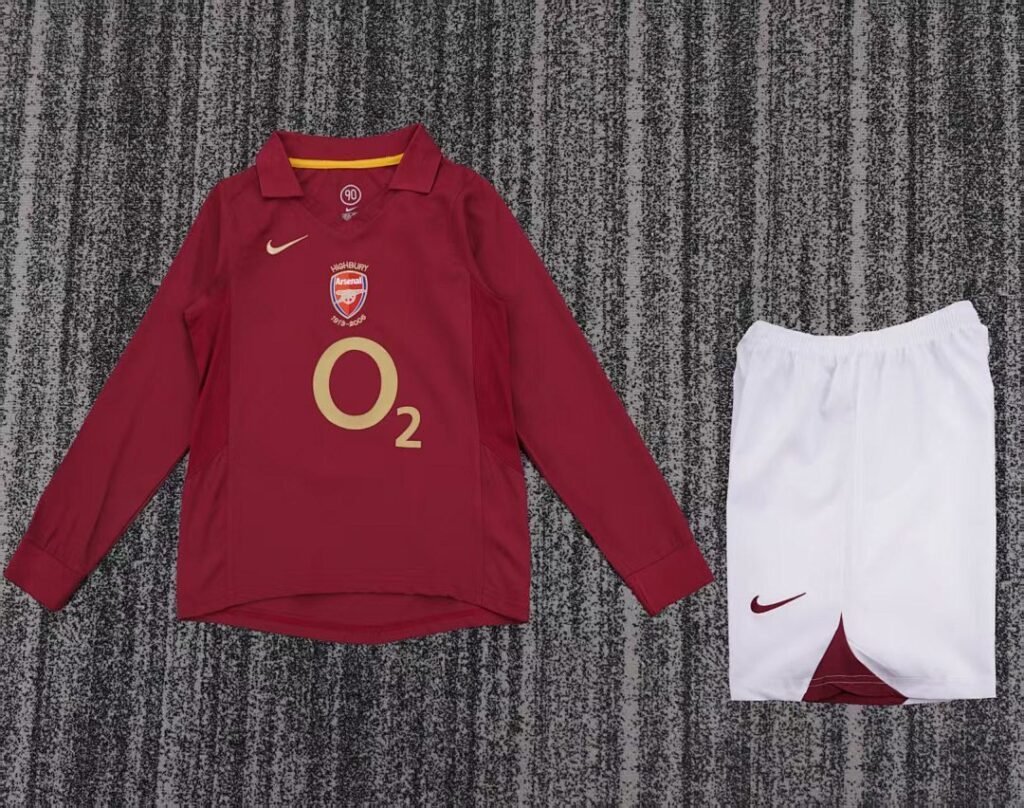 Arsenal 2005/06 Kids Home Long Sleeve Kit