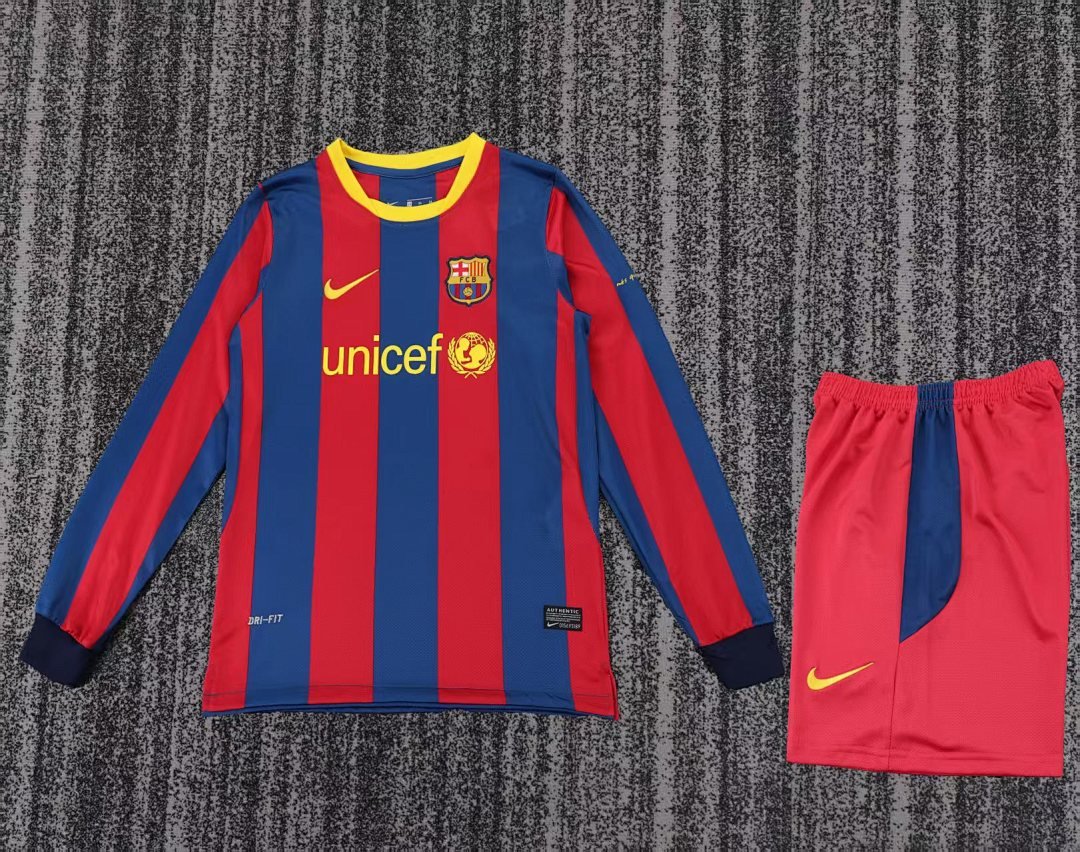 Barcelona 2010/11 Kids Home Long Sleeve Kit - Image 1