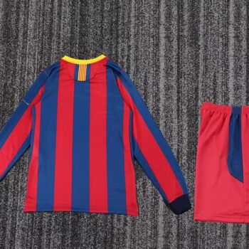 Barcelona 2010/11 Kids Home Long Sleeve Kit - Image 2