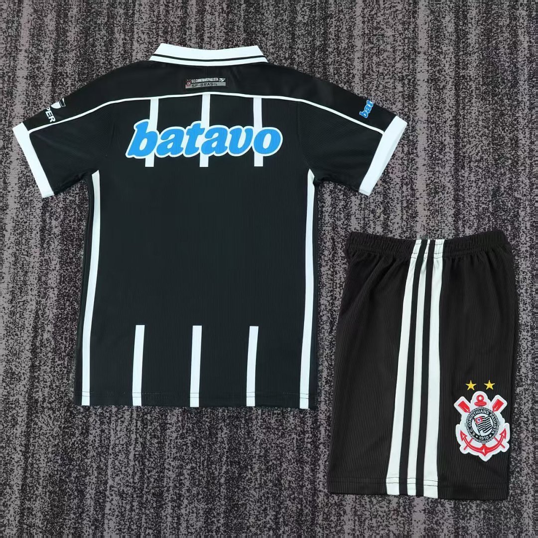 Corinthians 1999/00 Kids Away Kit - Image 2