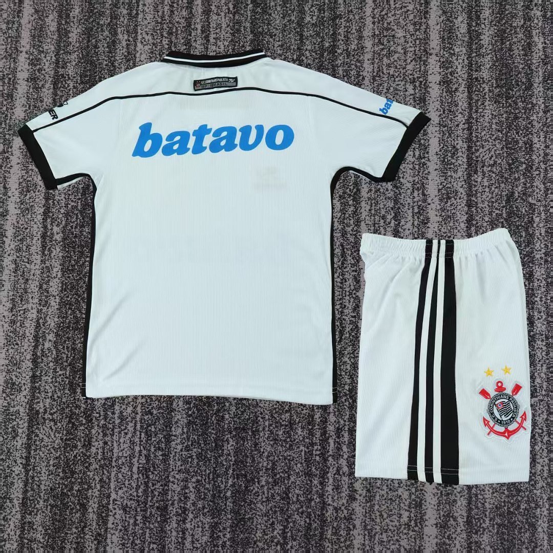 Corinthians 1999/00 Kids Home Kit - Image 2