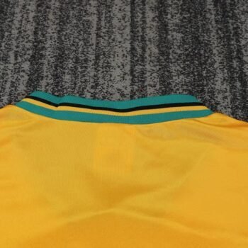 Bayern Munich 1993/95 Kids Away Kit - Image 4
