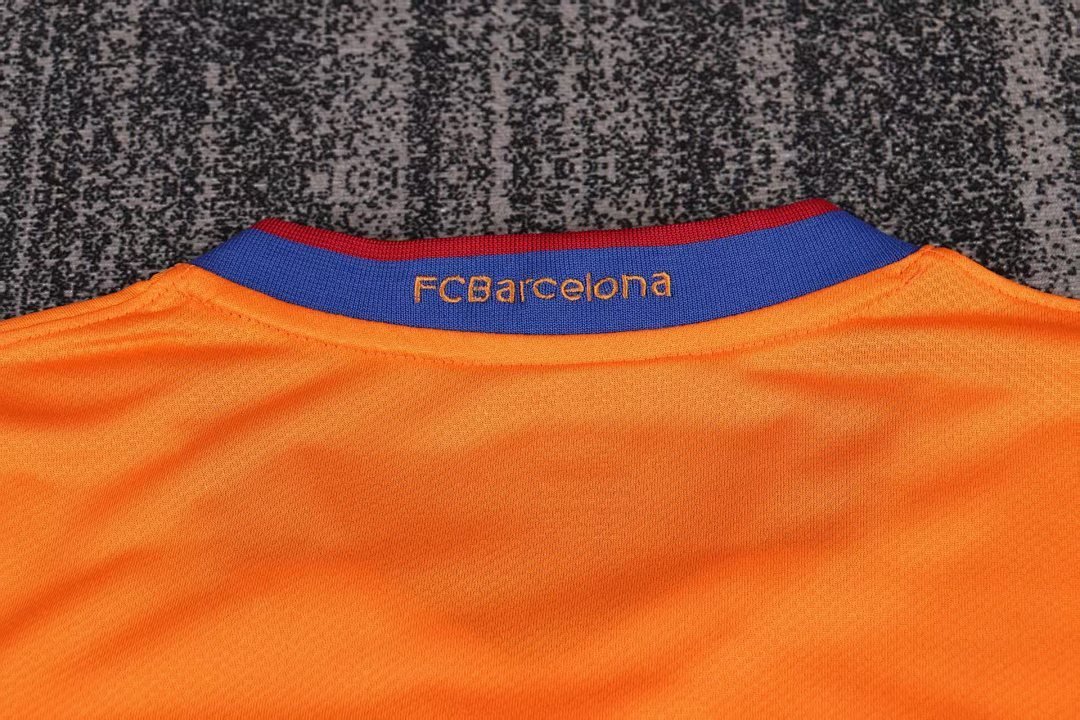 Barcelona 2006/07 Kids Away Kit - Image 4