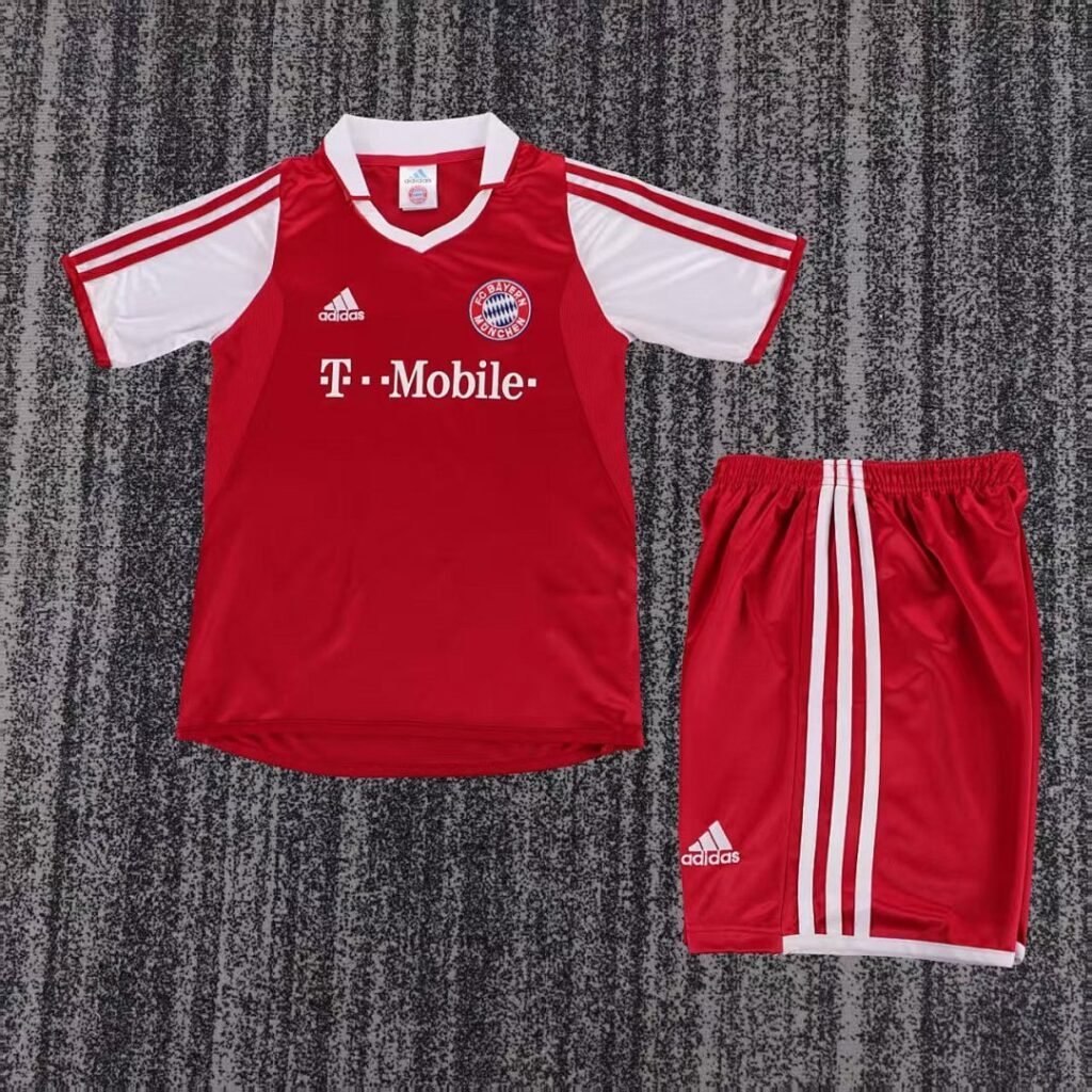 Bayern Munich 2003/04 Kids Home Kit