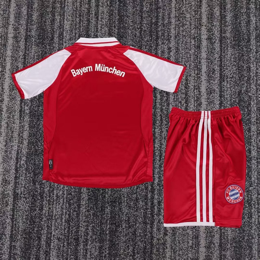 Bayern Munich 2003/04 Kids Home Kit - Image 2