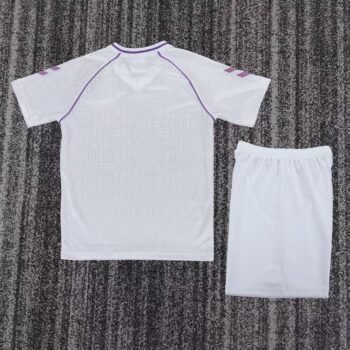 Real Madrid 1990/92 Kids Home Kit - Image 2