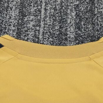 Spain 2008 Kids Away Kit - Image 4