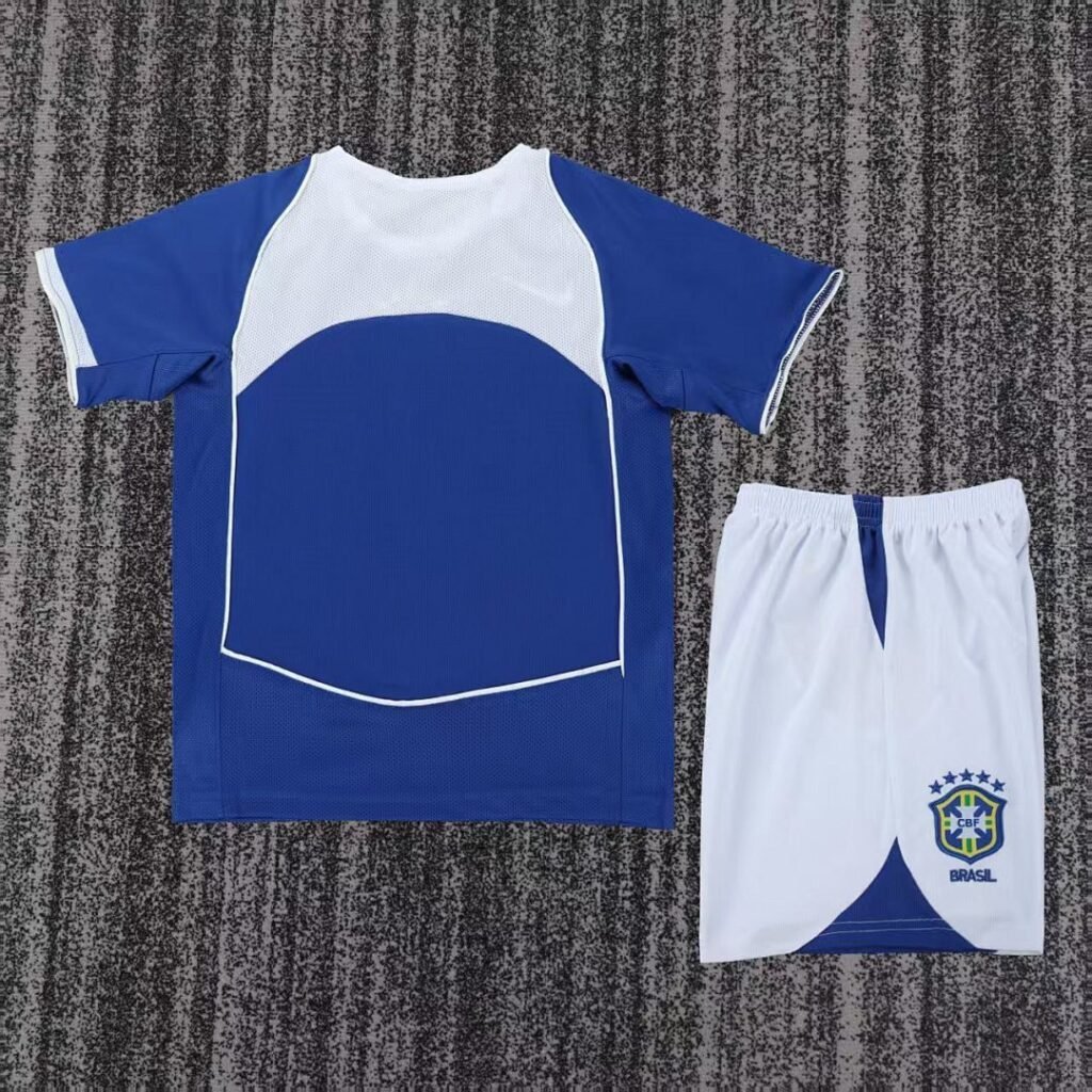Brazil 2004 Kids Away Kit