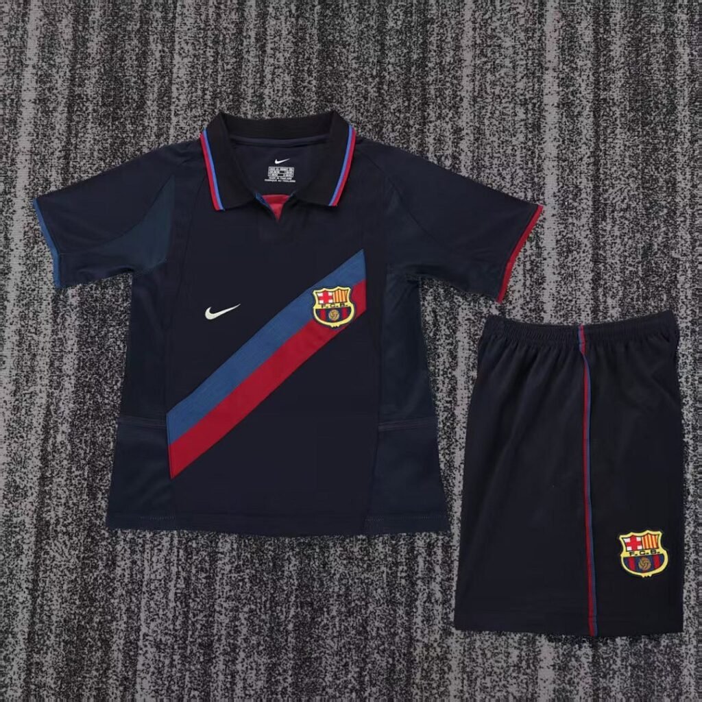 Barcelona 2002/03 Kids Third Kit