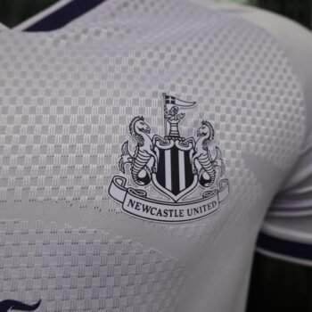 Player 2627 Newcastle United FC Third Purple Jersey Home Jersey - Image 4