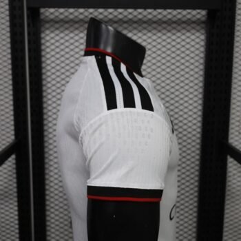 Player 2627 Fulham Home Jersey Home Jersey - Image 5