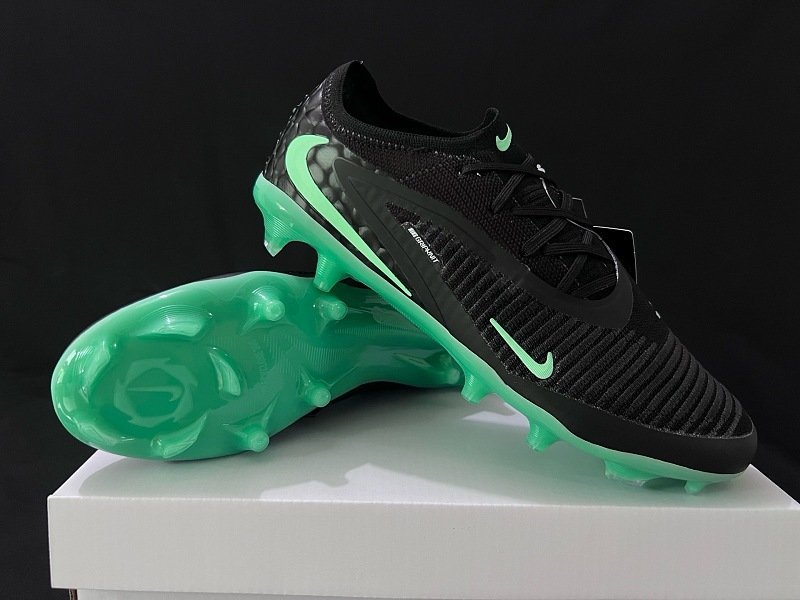 Nike Phantom GX Elite Low Cut FG
