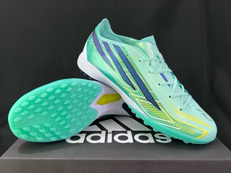 Adidas F50 Elite Laceless TF