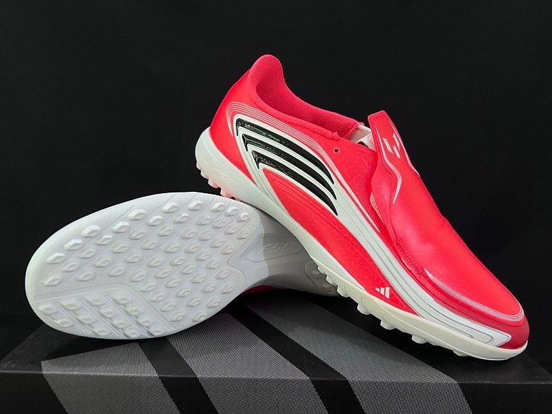 Soccer Cleats TF
